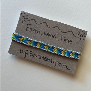handwoven boarded chevron friendship bracelet !